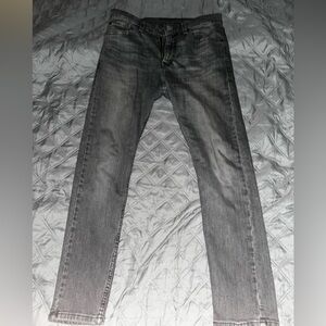 Gray 510 Levi Skinny Jeans 31 x 30